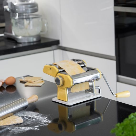 630872 MASINA PENTRU PASTE, DELICIA